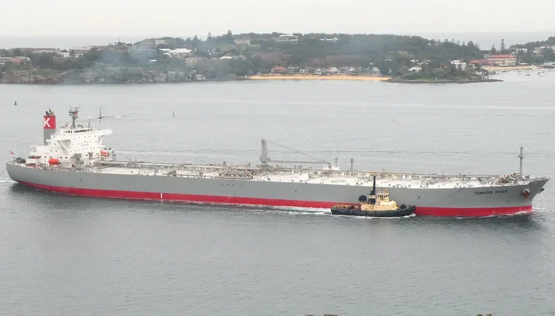 AFRAMAX RIVIERA Tanker IMO 9282912 photo 5
