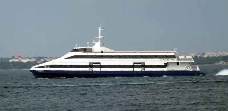 MIGUEL TORGA Passenger Ship IMO 9283368 photo 4