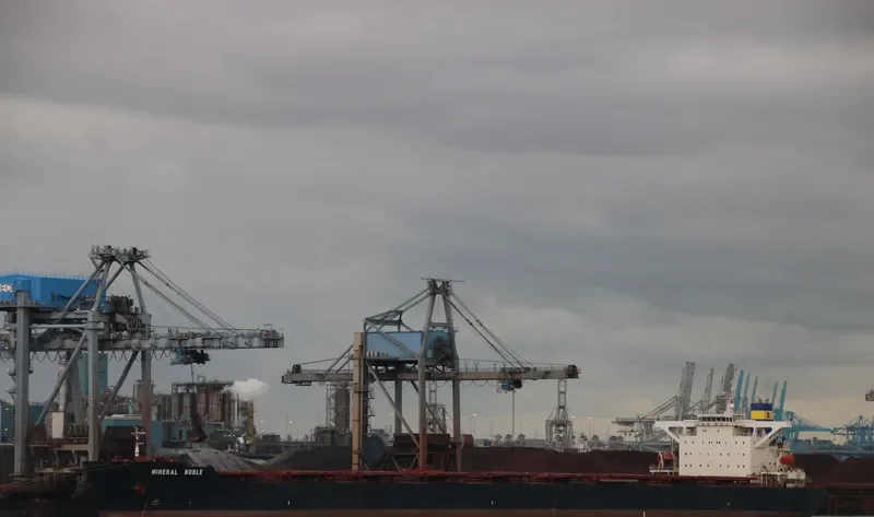 MINERAL NOBLE Bulk Carrier IMO 9283681