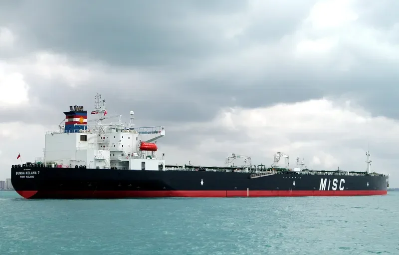 PANDA Tanker IMO 9284582 photo 2