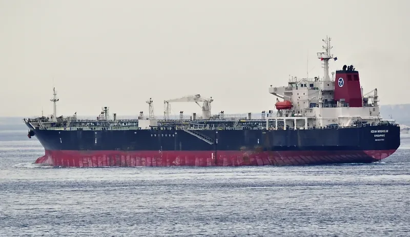 RED RUBY Tanker IMO 9284790 photo 10
