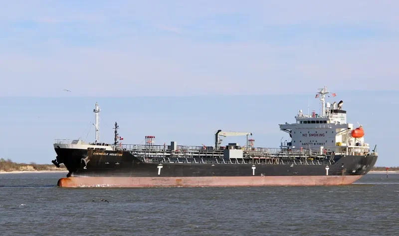 SEA LONGITUDE Tanker IMO 9285469 photo 4