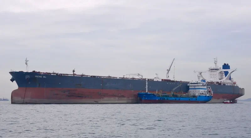 GILOS Tanker IMO 9285823 photo 2