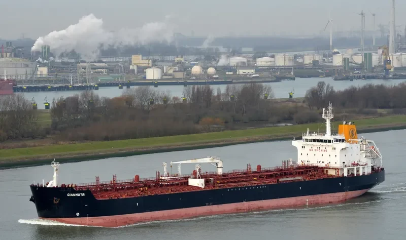 GIANNUTRI Tanker IMO 9286047 photo 6