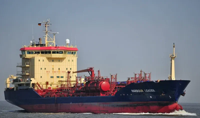 ALPHA Tanker IMO 9286451 photo 10