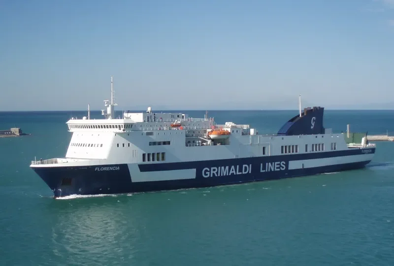 FLORENCIA Ro-Ro IMO 9287584 photo 9