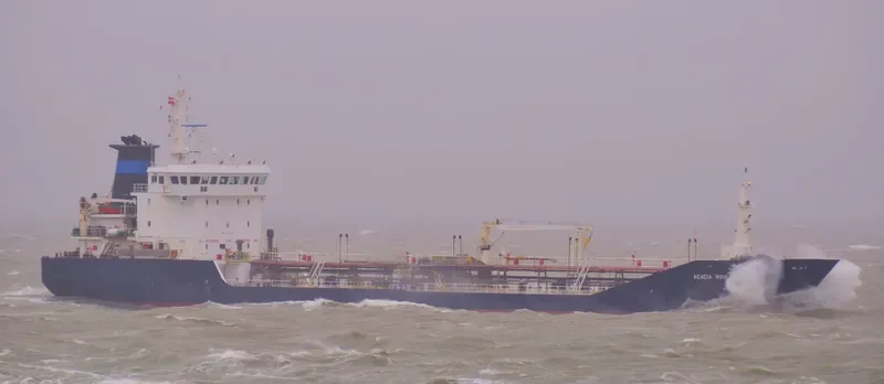 THE DEPUTY Tanker IMO 9287883 photo 2