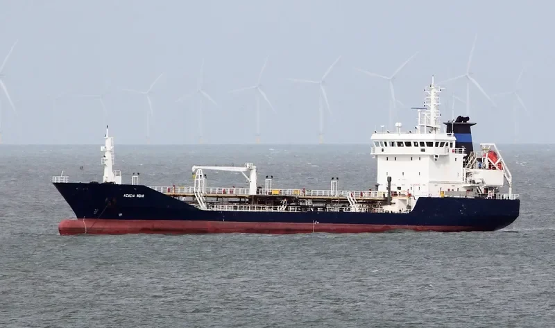 THE DEPUTY Tanker IMO 9287883 photo 8