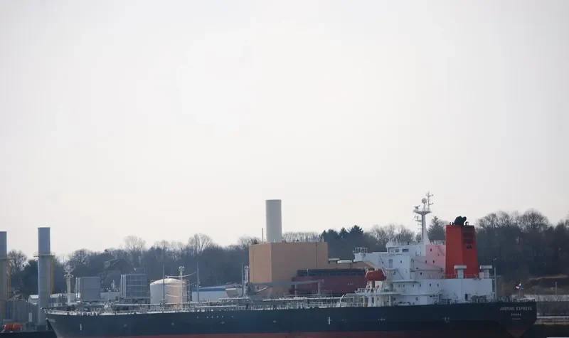 BARON I Tanker IMO 9288370 photo 10