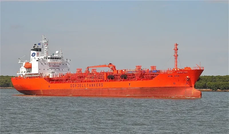 THERESA ASIA Tanker IMO 9288588 photo 4