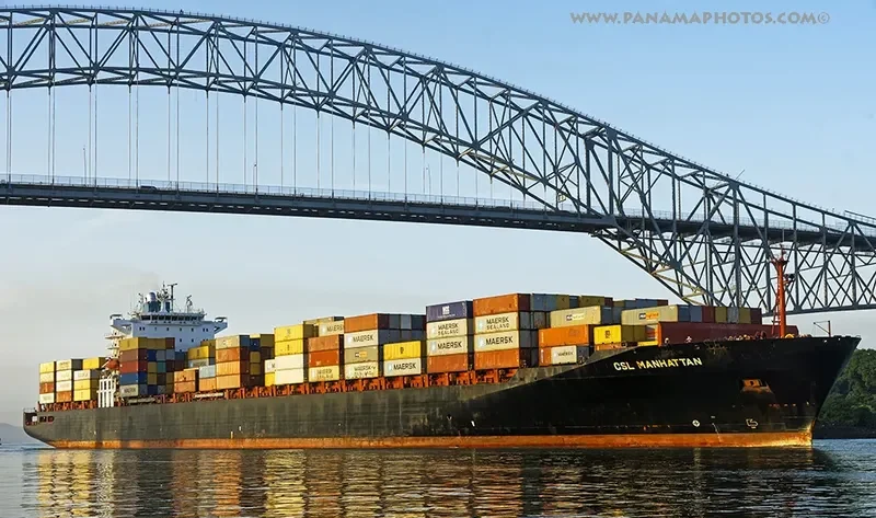 CSL MANHATTAN Container Ship IMO 9289556