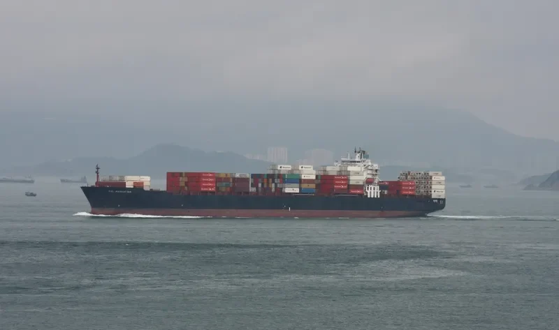 CSL MANHATTAN Container Ship IMO 9289556 photo 6