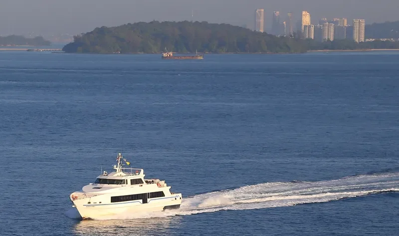 HERON SPIRIT Passenger Ship IMO 9289702