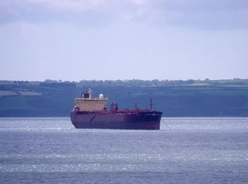 EMERALD SHINER Tanker IMO 9289776 photo 6