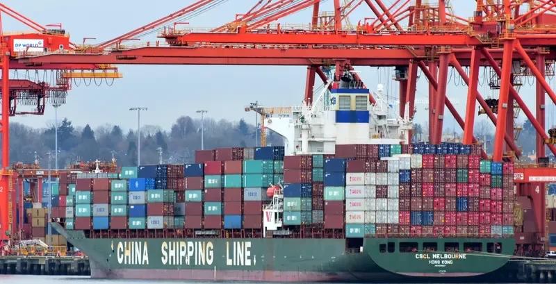 SEASPAN MELBOURNE Container Ship IMO 9290127 photo 4