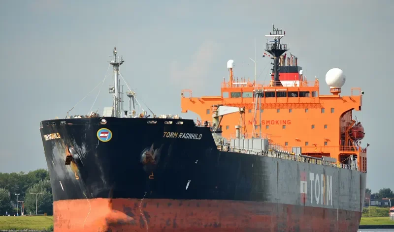 TORM RAGNHILD Tanker IMO 9290579 photo 2