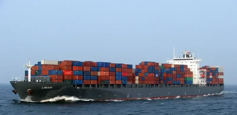 LIMARI Container Ship IMO 9290816 photo 3