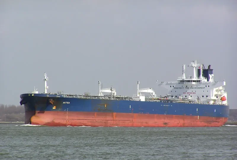 OMERA LEGACY Tanker IMO 9291236 photo 10