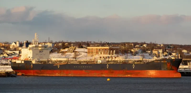 TORGOVY BRIDGE Tanker IMO 9292046 photo 9