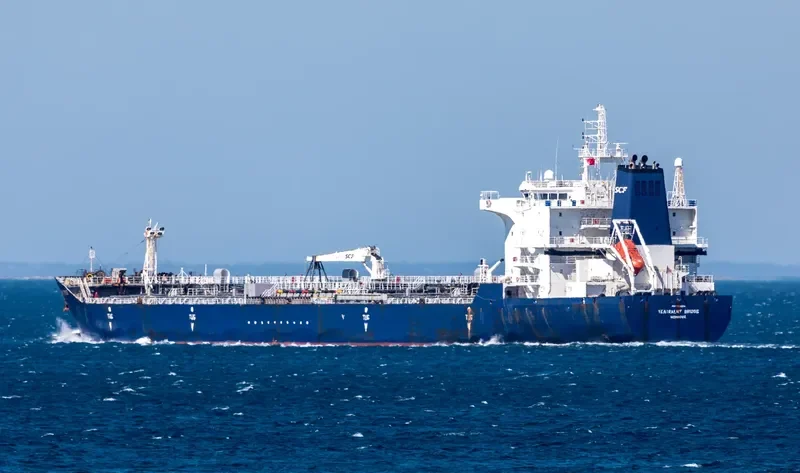 TEATRALNY BRIDGE Tanker IMO 9292058 photo 2