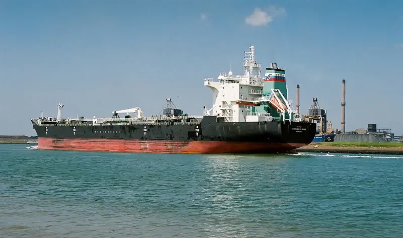 TAVRICHESKY BRIDGE Tanker IMO 9292060
