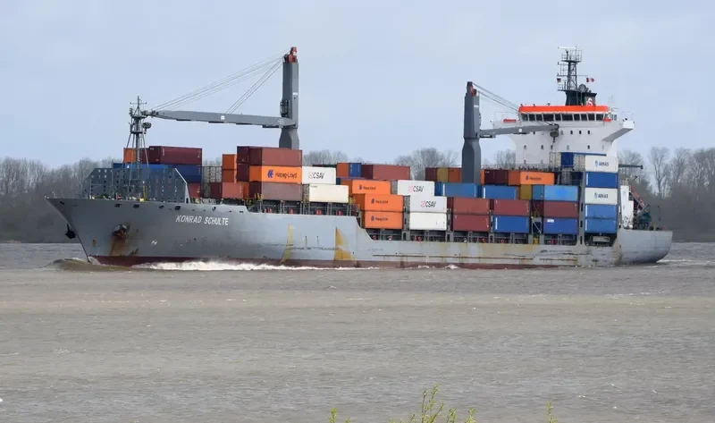 KONRAD Container Ship IMO 9292125 photo 3