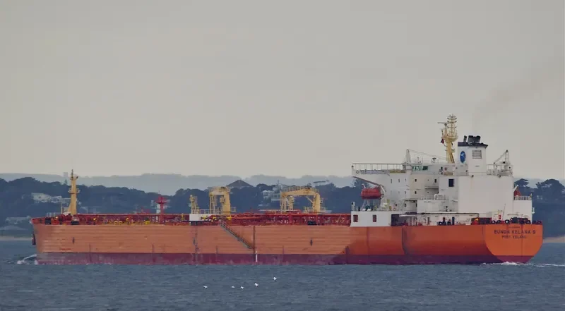 BUNGA KELANA 9 Tanker IMO 9292979 photo 9