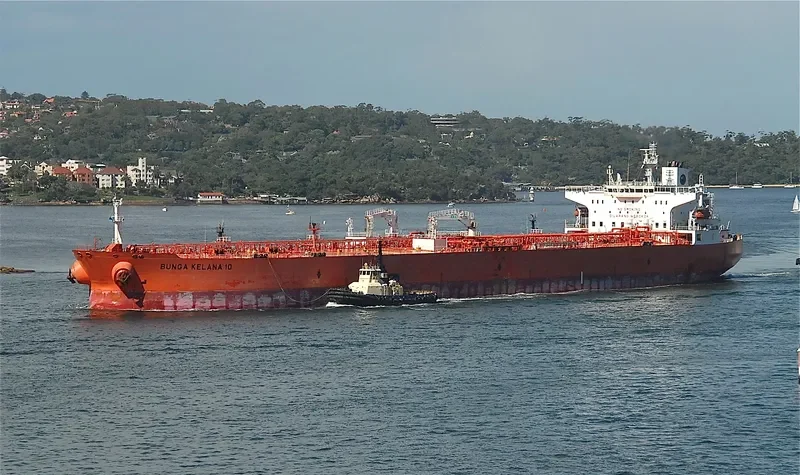 BUNGA KELANA 10 Tanker IMO 9292981 photo 6