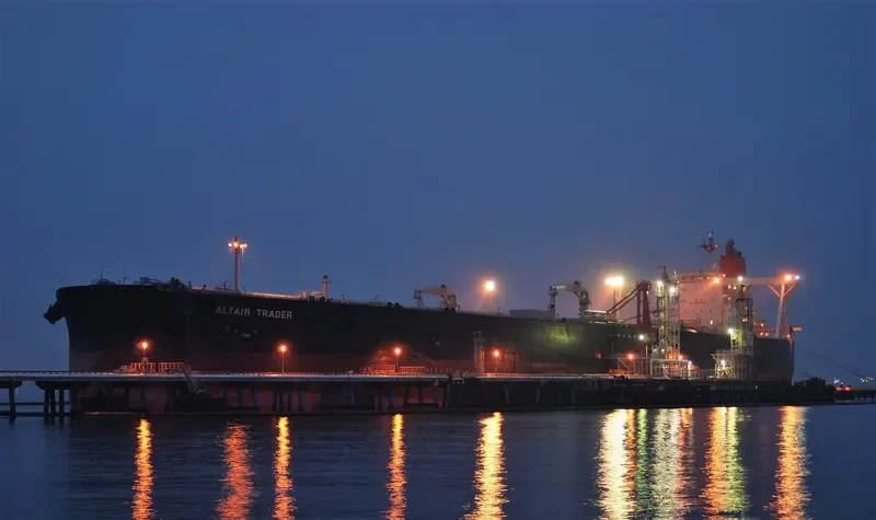 ALTAIR TRADER Tanker IMO 9294331 photo 7