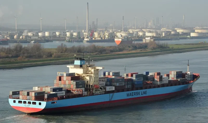 LARS MAERSK Container Ship IMO 9294379 photo 9