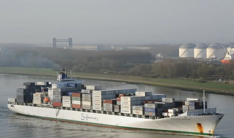 SAFMARINE NOMAZWE Container Ship IMO 9294381 photo 9
