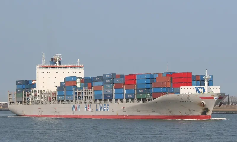 WAN HAI 501 Container Ship IMO 9294848 photo 10