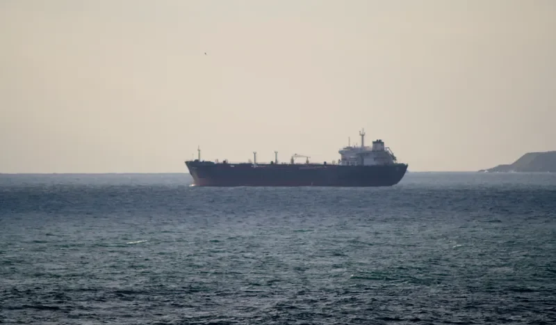 ARIN Tanker IMO 9295048 photo 8