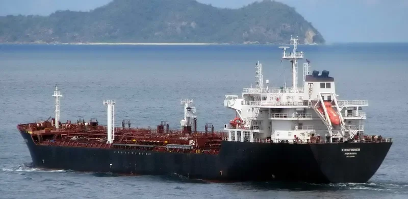 PETROMAX Tanker IMO 9295050 photo 8