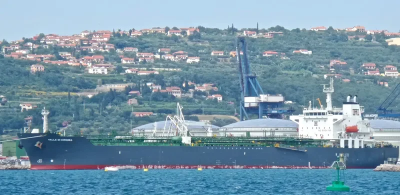 VALLE DI CORDOBA Tanker IMO 9295311 photo 8