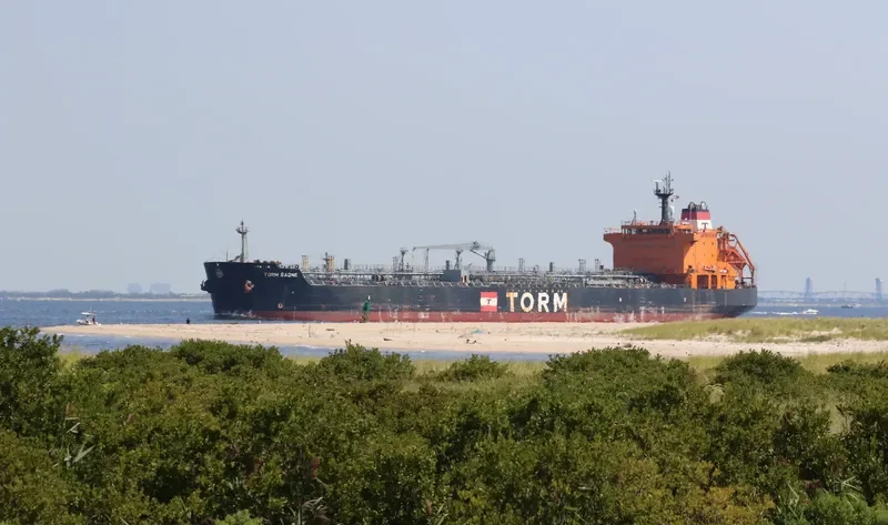 QUEEN MAJESTY Tanker IMO 9295323