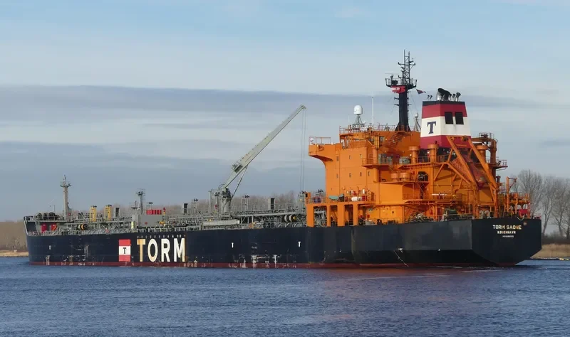 QUEEN MAJESTY Tanker IMO 9295323 photo 10