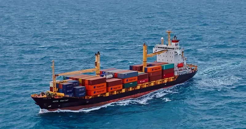 KOTA RAKYAT Container Ship IMO 9296341 photo 8