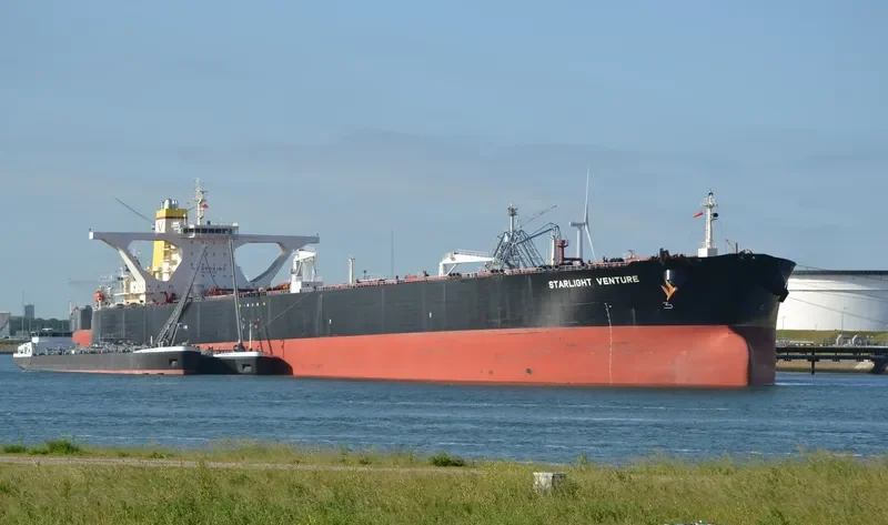 TULJA TANVI Tanker IMO 9297539 photo 2