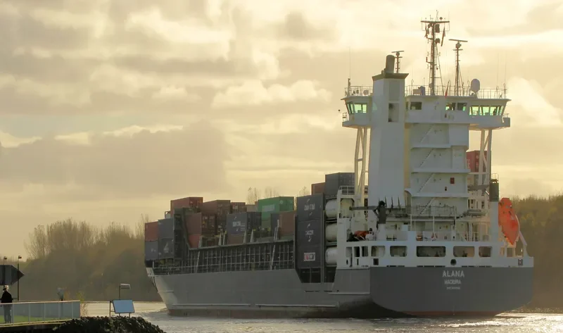 ALANA Container Ship IMO 9297589