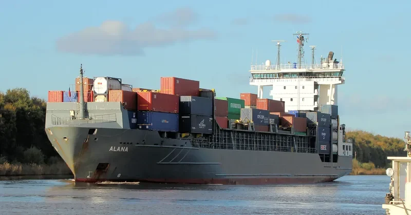 ALANA Container Ship IMO 9297589 photo 10