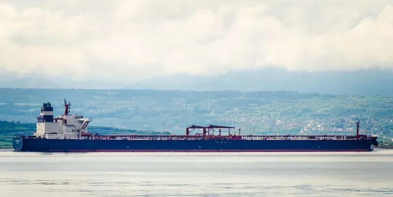 SEACROSS Tanker IMO 9297890 photo 8