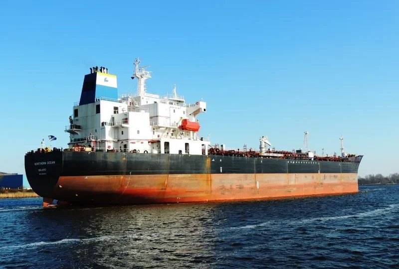 NORTHERN OCEAN Tanker IMO 9298492 photo 10