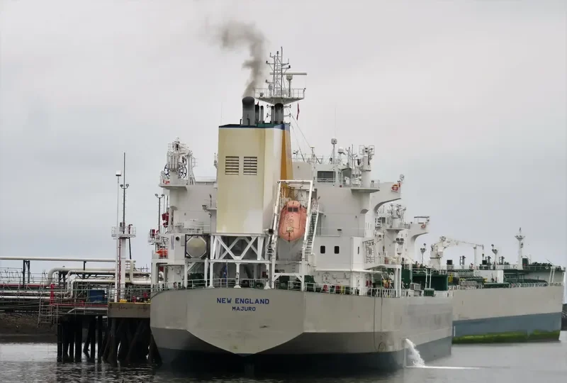 NEW ENGLAND Tanker IMO 9298727