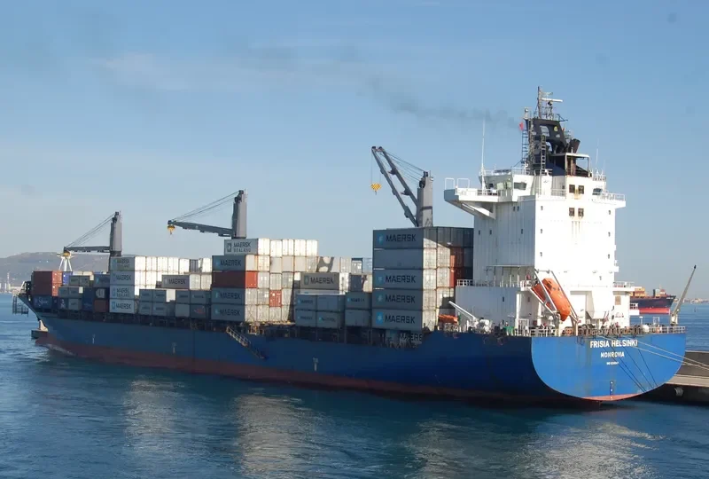 MAERSK DURBAN Container Ship IMO 9299044 photo 3