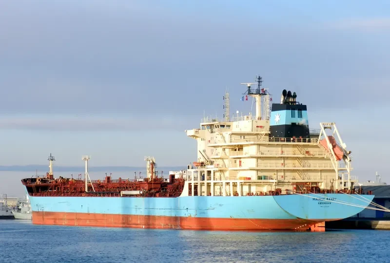 MAERSK BARRY Tanker IMO 9299458 photo 4