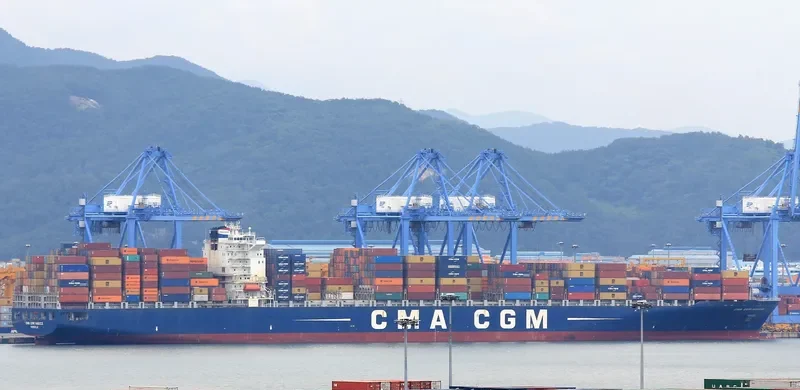 CMA CGM NABUCCO Container Ship IMO 9299630 photo 5