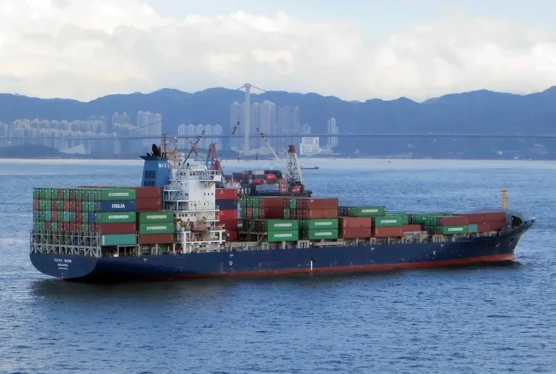 TEERA BHUM Container Ship IMO 9300130 photo 2