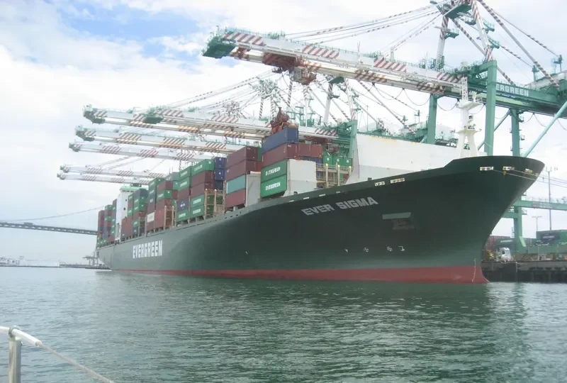 EVER SIGMA Container Ship IMO 9300398 photo 2
