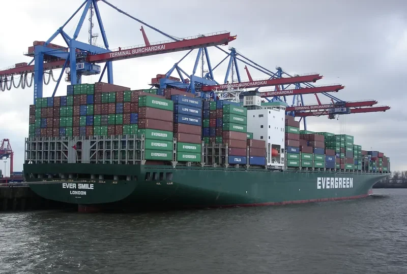 EVER SMILE Container Ship IMO 9300415 photo 8